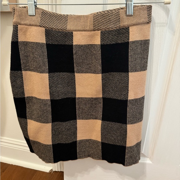 Ike New English Factory Gingham Skirt - Picture 2 of 7